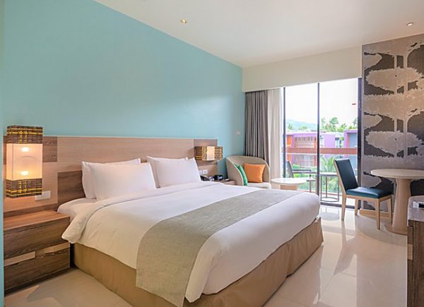 holiday-inn-express-phuket standard room